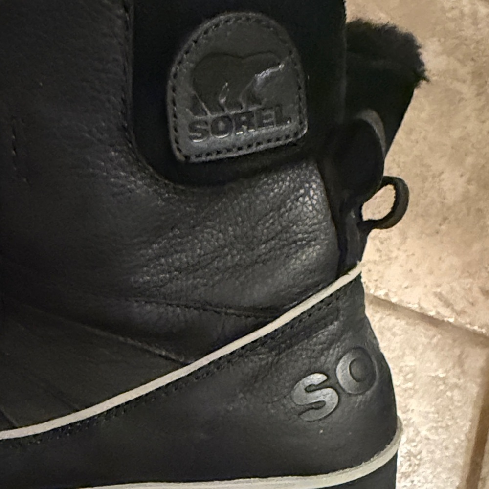 Sorel Black and Gray Winter Boots